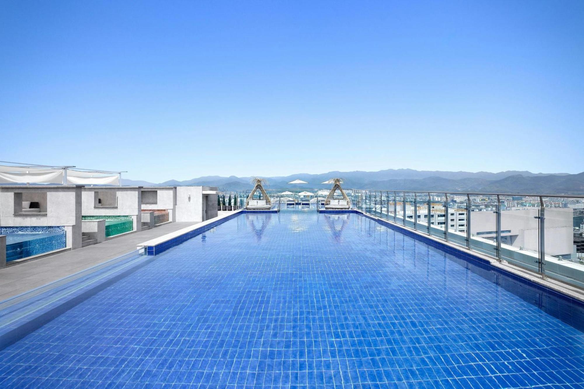 Daegu Marriott Hotel Exterior photo